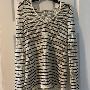 Roxy Womens knit sweater . White and blue stripe . Size M